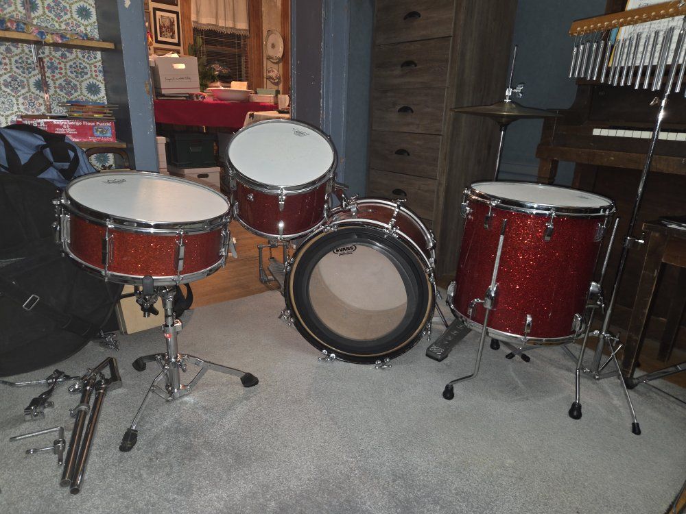 Vintage Drum set