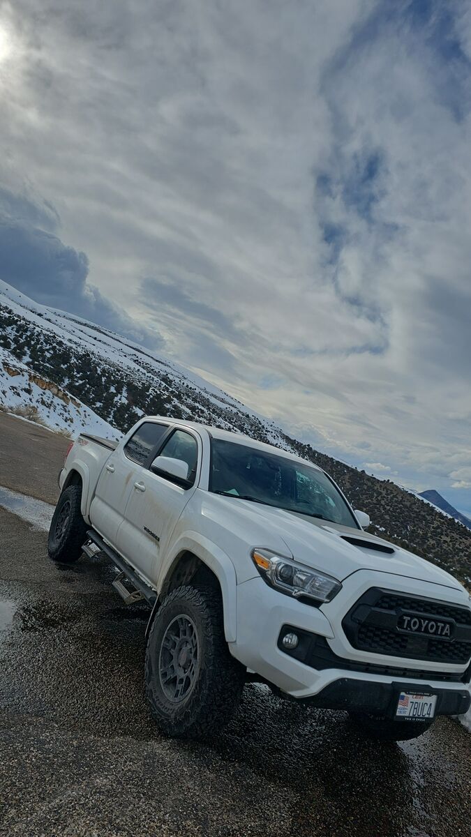 2018 Toyota Tacoma TRD Sport