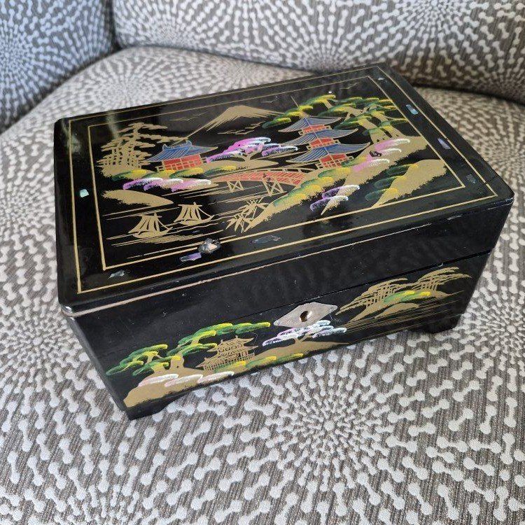 Jewelry Box