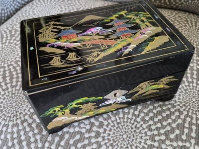 Jewelry Box