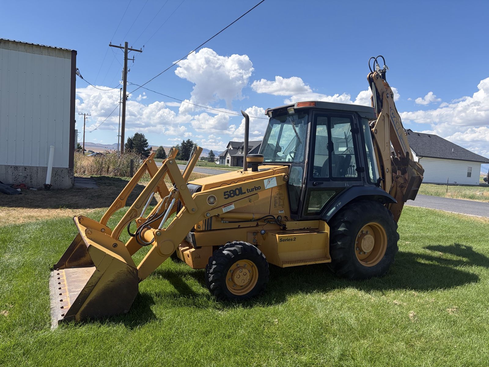 Case backhoe 580L
