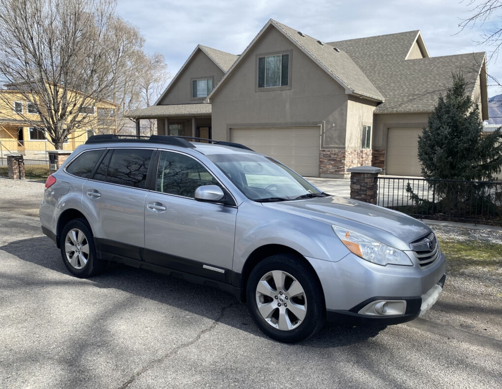 2012 Subaru Outback 2.5i Limited