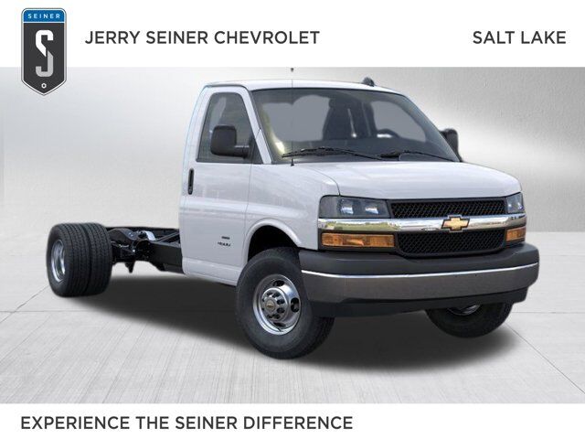 2025 CHEVROLET EXPRESS 3500