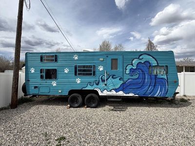 27 foot camping trailer