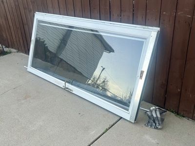 Larson Fullview 36-in x 81-in White Storm Door-$20