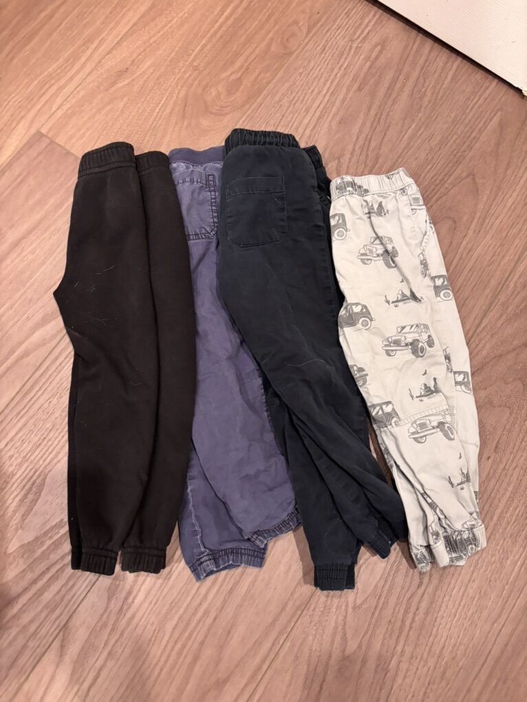 Boys Pants Bundle Size 4 $8/all