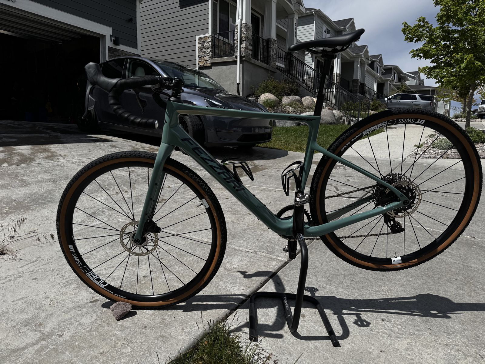 Fezzari Shafer Elite Gravel Bike