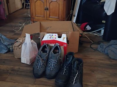 Work shoes