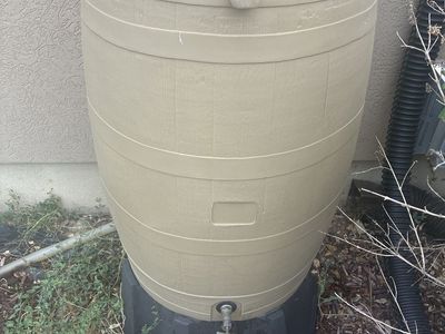 Rain barrel 50-gallon