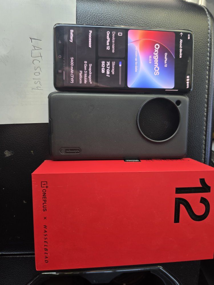 OnePlus 12 512GB Smartphone with Case and Original Box