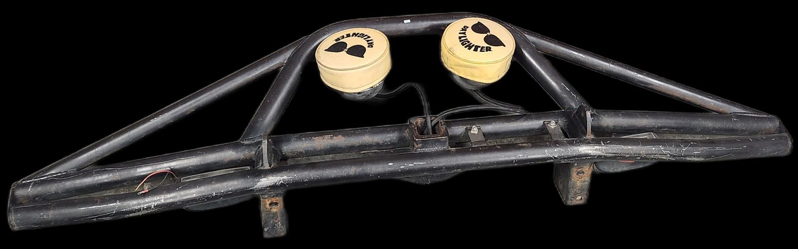 Vintage Ford Bronco Bullbar w/ KC Daylighters