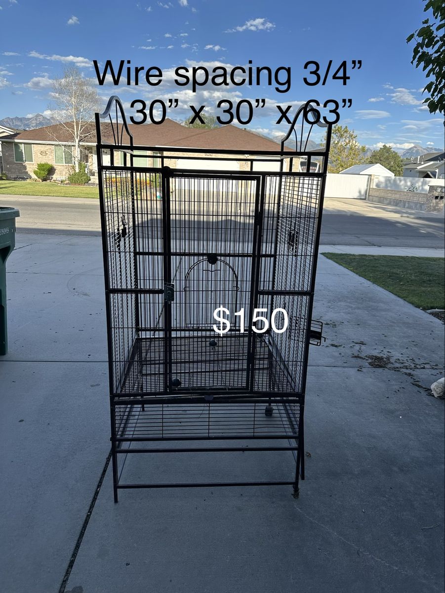 Parrot cage