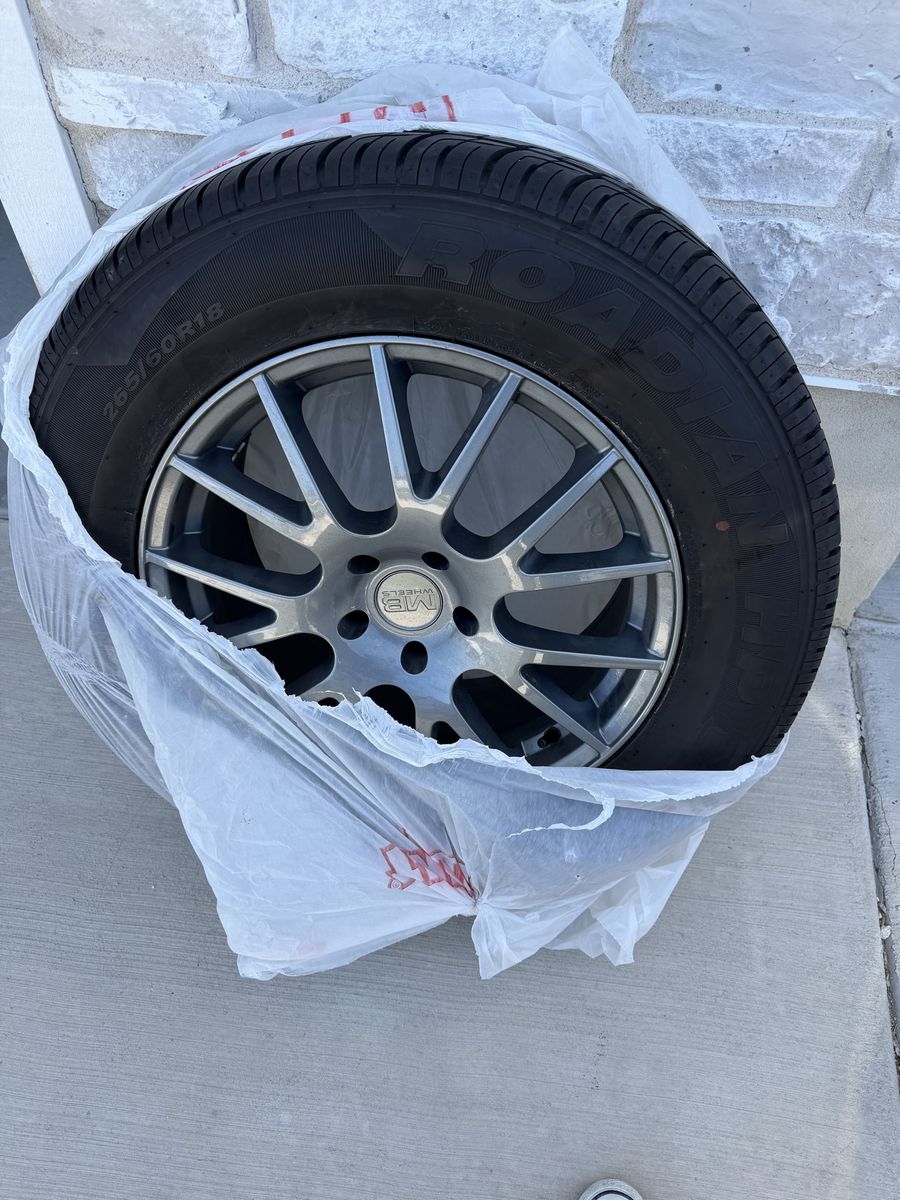 Practically new 18" MB Wheel 5x114.3 5x4.5 off Subaru Ascent 265/60r18