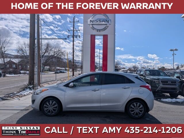 2016 HYUNDAI ELANTRA Base