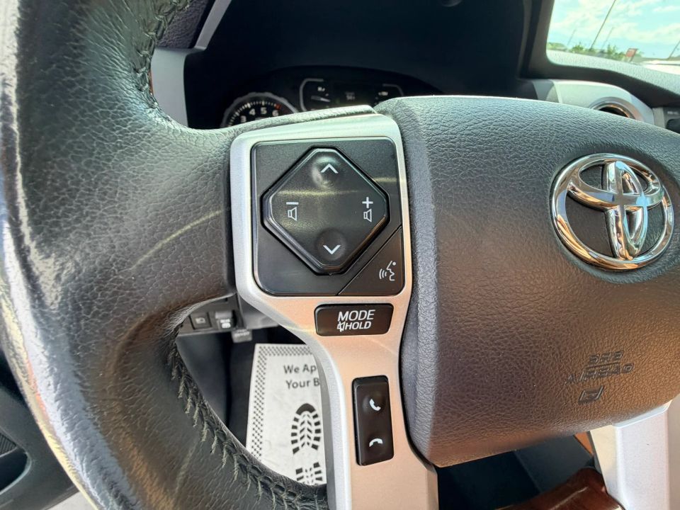 Main image 14