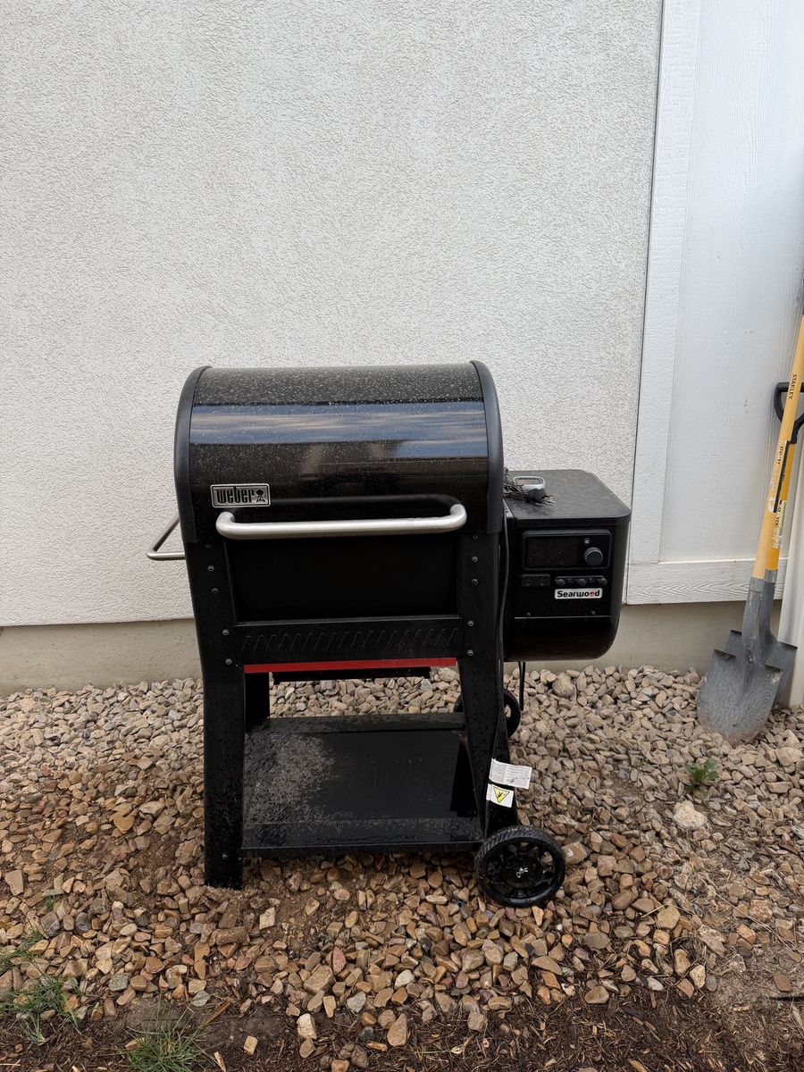 Weber Searwood Pellet Grill