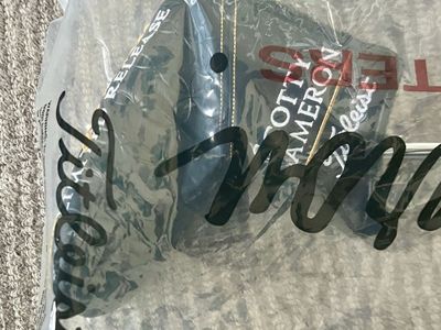 New in plastic Scotty Cameron T22 34"