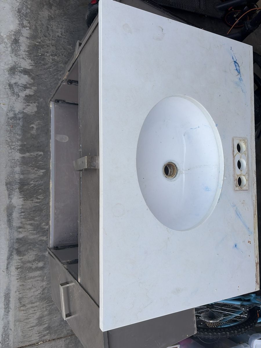 Main image 2