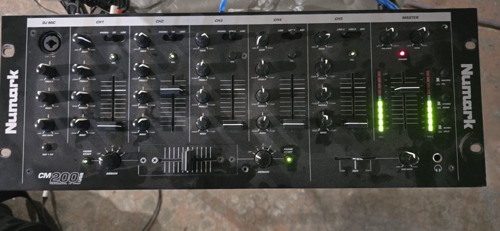 PARTY DJ SPEAKER PA SYSTEM FOR RENT!!! SE RENTA