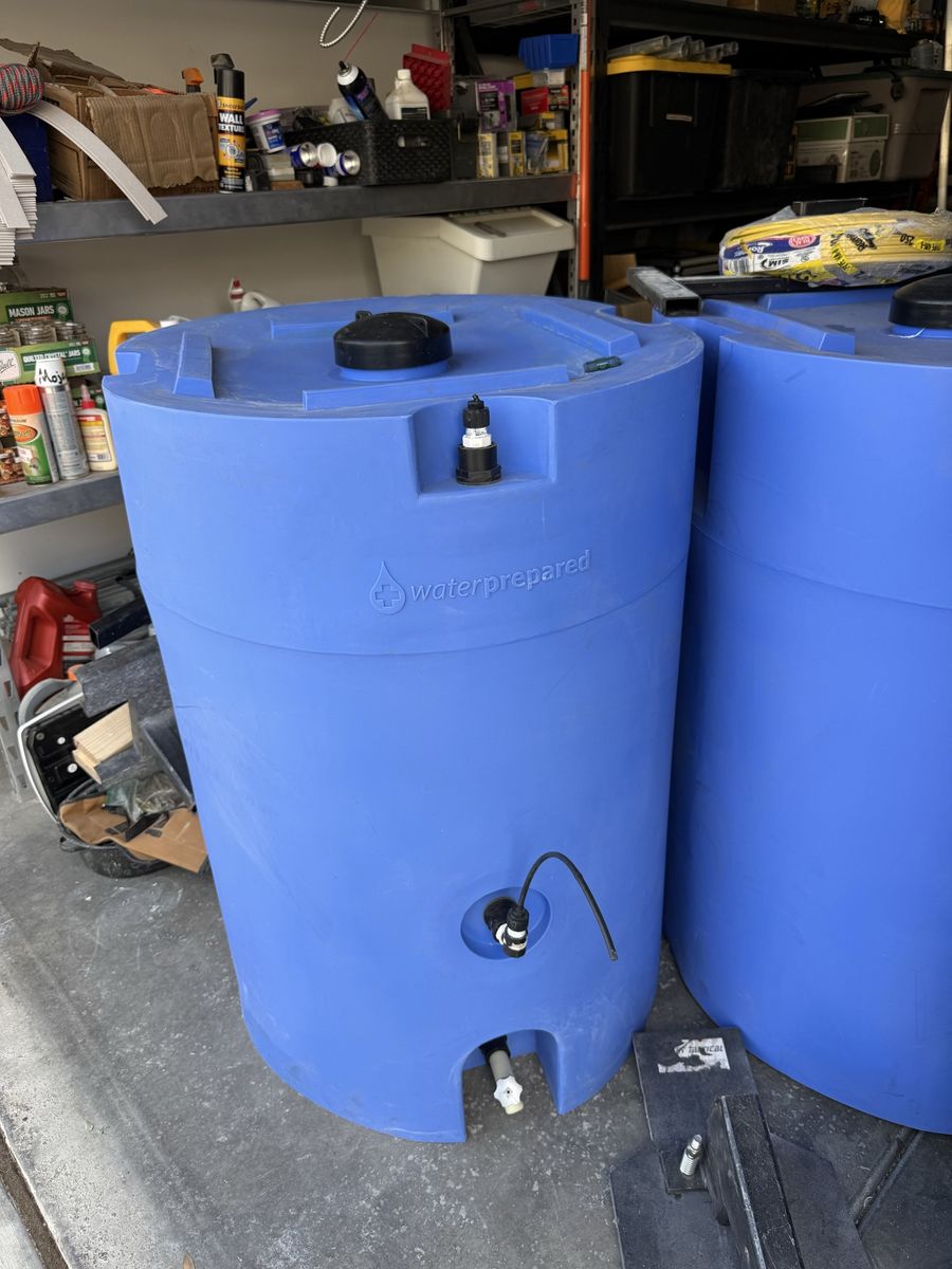 WaterPrepared - 160 gal stackable water storage tank