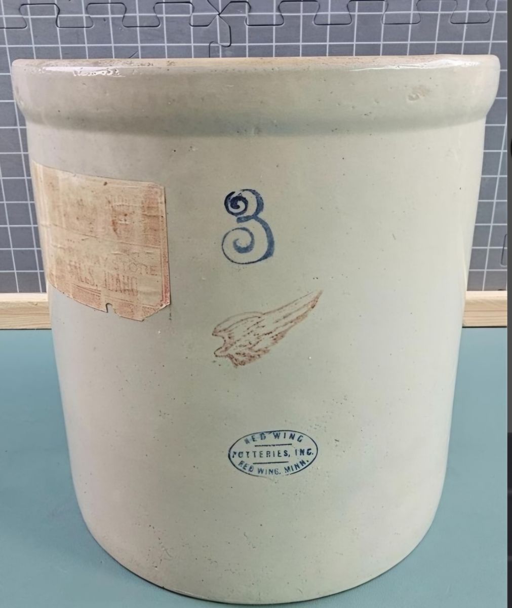 Main image 28
