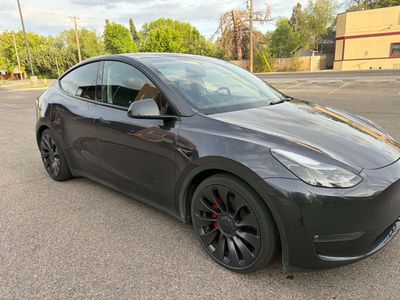 2025 Tesla Model Y Performance