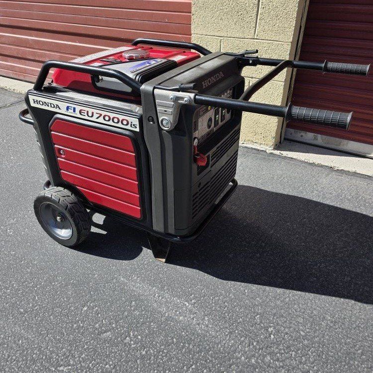 Honda FI EU7000is inverter / generator