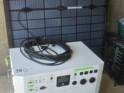 7200w solar generator with panels