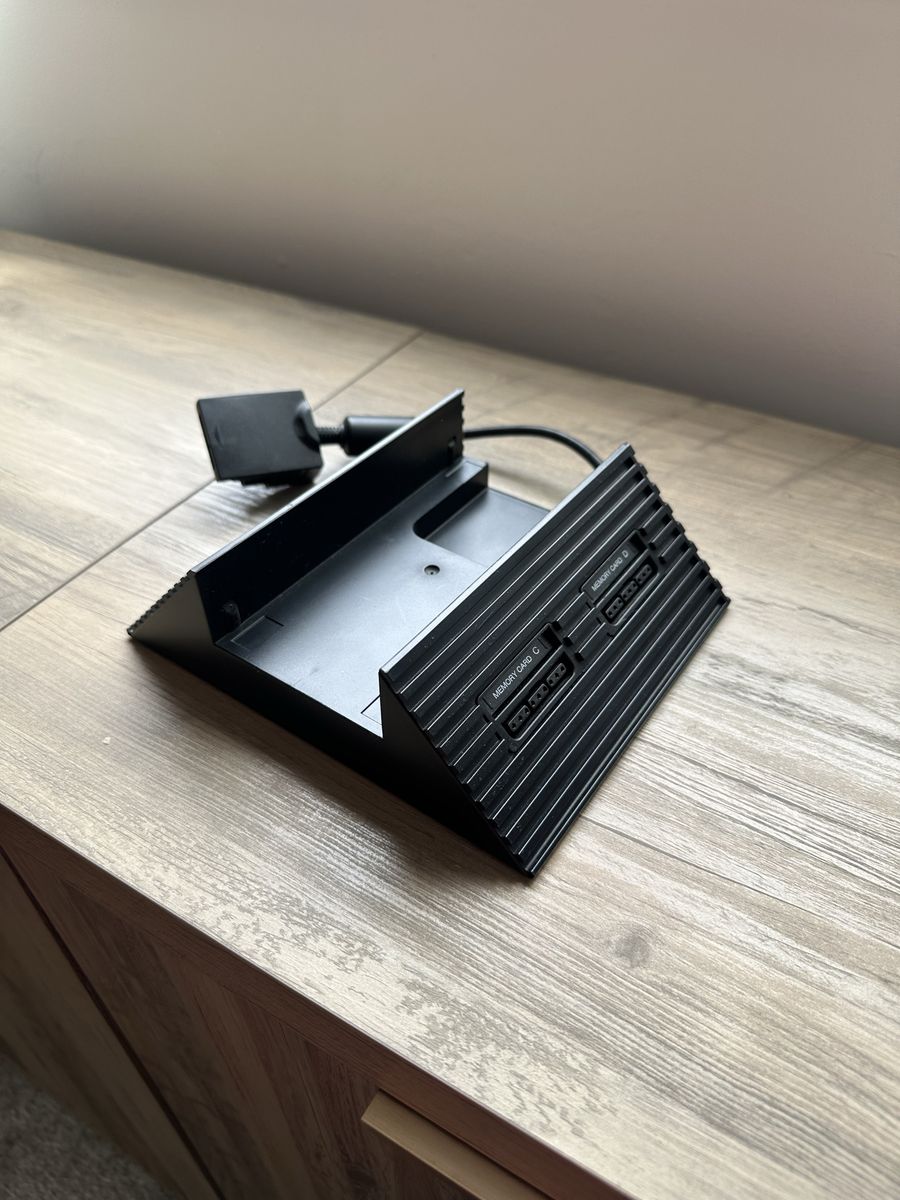 PlayStation 2 phat Vertical Stand