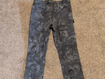 men's airsoft pants size 36/32