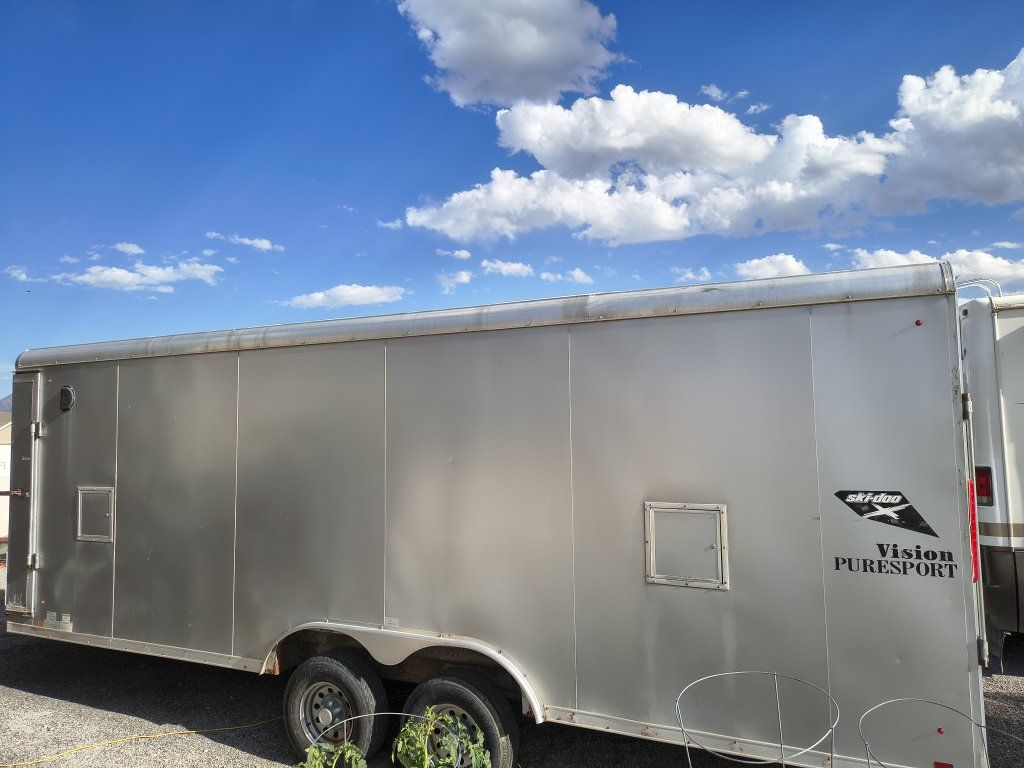 Ski-Doo Vision Puresport Enclosed Trailer - 28' Gooseneck Snowmobile/Cargo Trailer, Aluminum