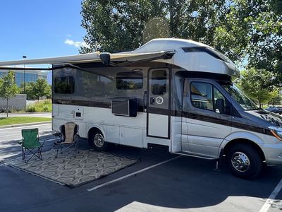 2018 TiffinWayfarer 24TW