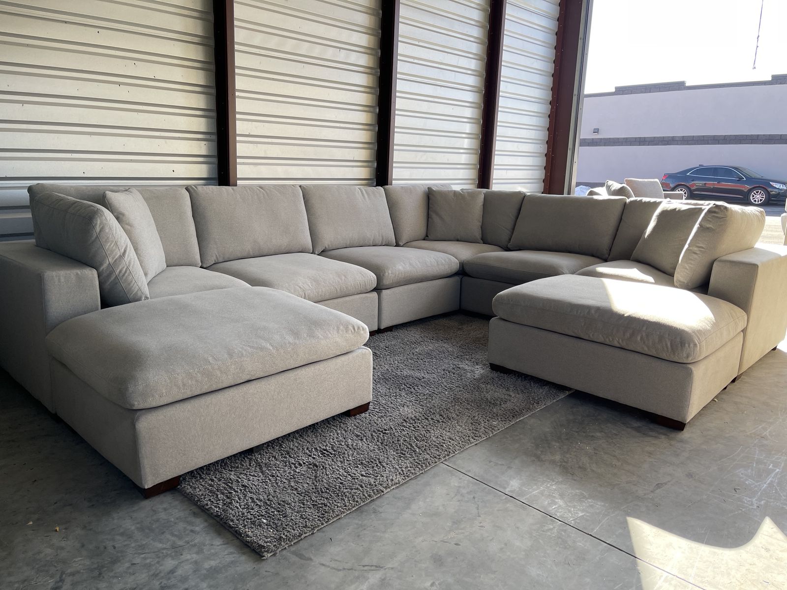 HUGE GRAY COSTCO MODULAR SECTIONAL SOFA COUCH