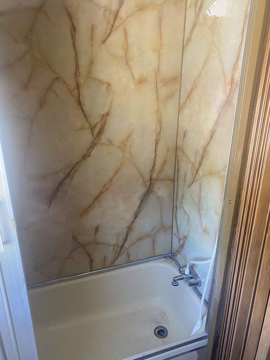 Main image 7