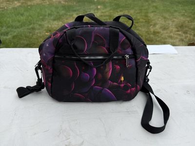 five nights at Freddy’s Insulated Lunch Bag with Strap