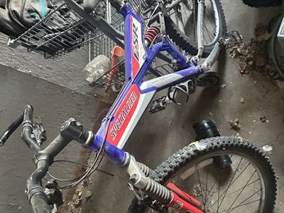 Specialized FSR Direct Drive Premium Aluminum Full Suspension Mountain Bike