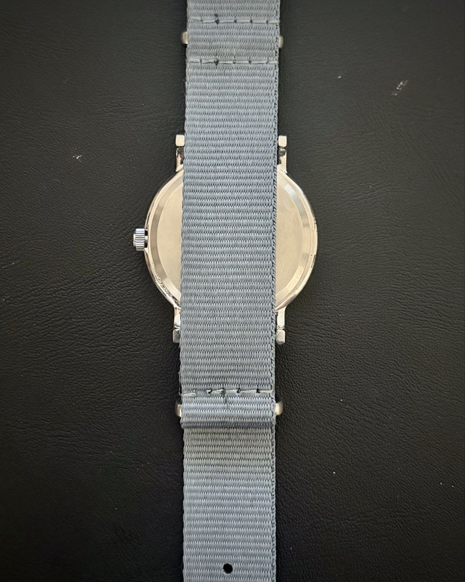 Main image 5