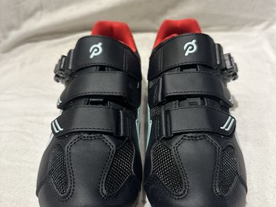 Peloton Eu 42 Or mens 9 NEW Delta Cycling Shoes