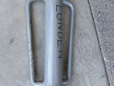 Post Driver - Heavy Duty Manual Fence Post Tool. Cash only!