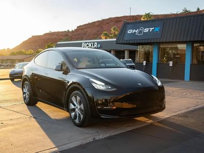 2022 Tesla Model Y Long Range