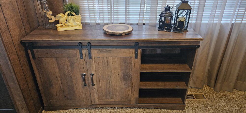Entryway / TV Stand Cabinet