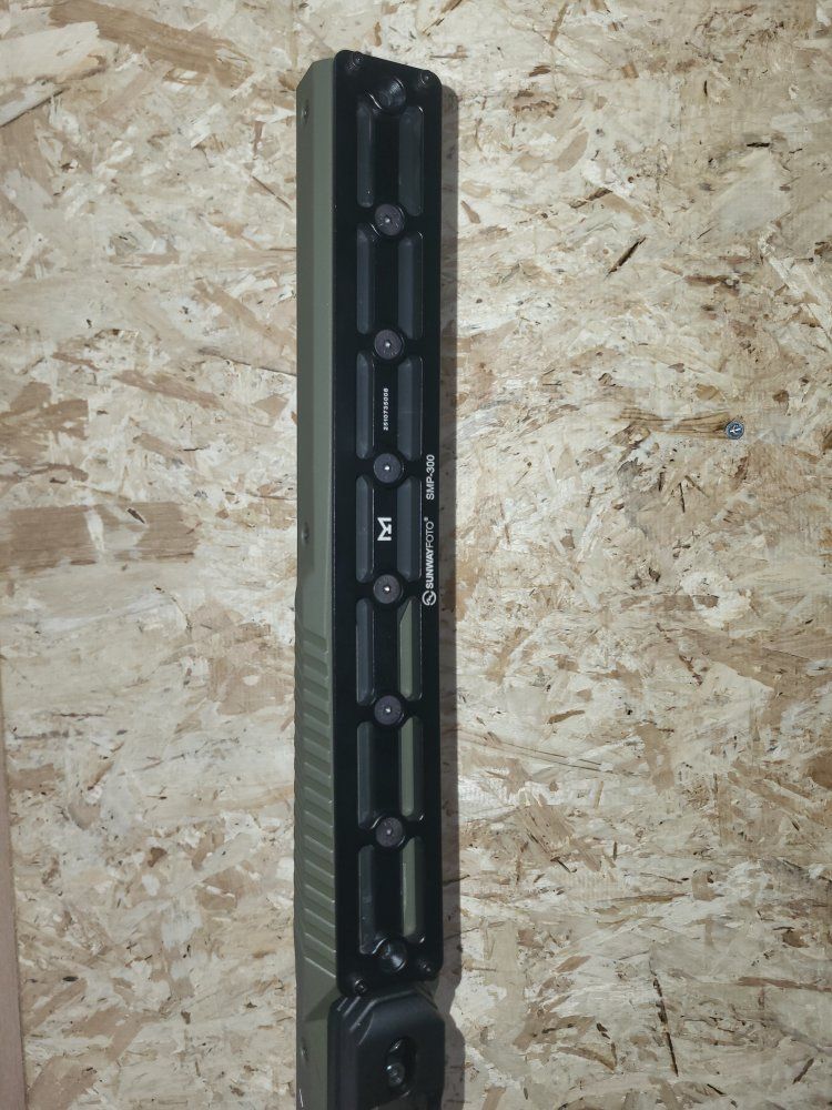 Main image 3