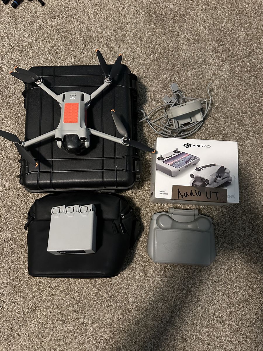 DJI mini 3 pro with Fly more kit and hard case