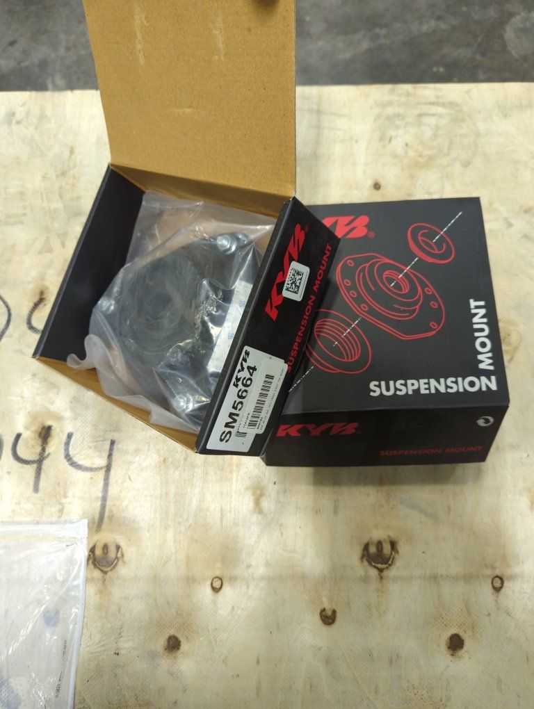 upper strut mounts Subaru STI (08-14)