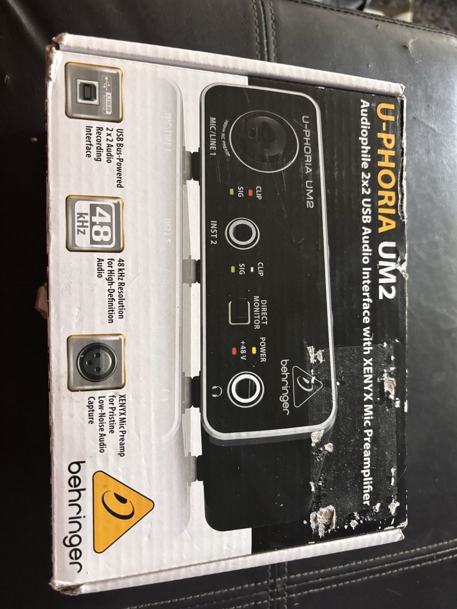 Behringer U-PHORIA UM2 USB Audio Interface with XENYX Mic Preamp - 48 KHz 2x2 Audio Recording