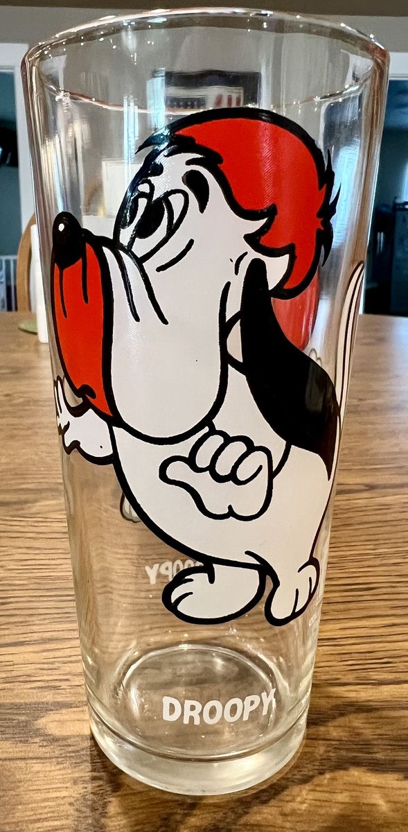 Vintage 1975 Pepsi Collector Series Droopy Dog 16-ounce Glass MGM -Mint condition