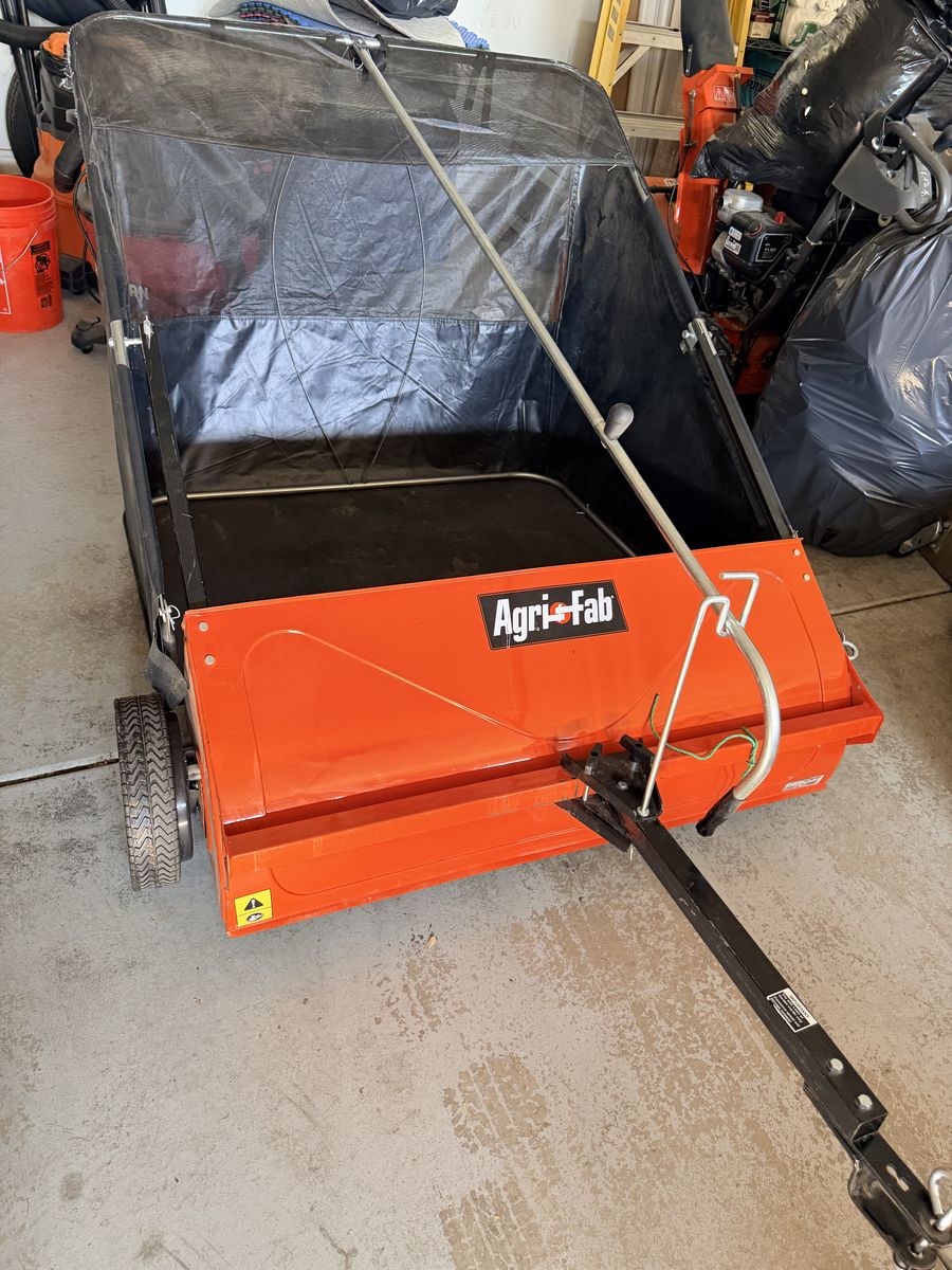 Agri-Fab 45-04921 Lawn Sweeper