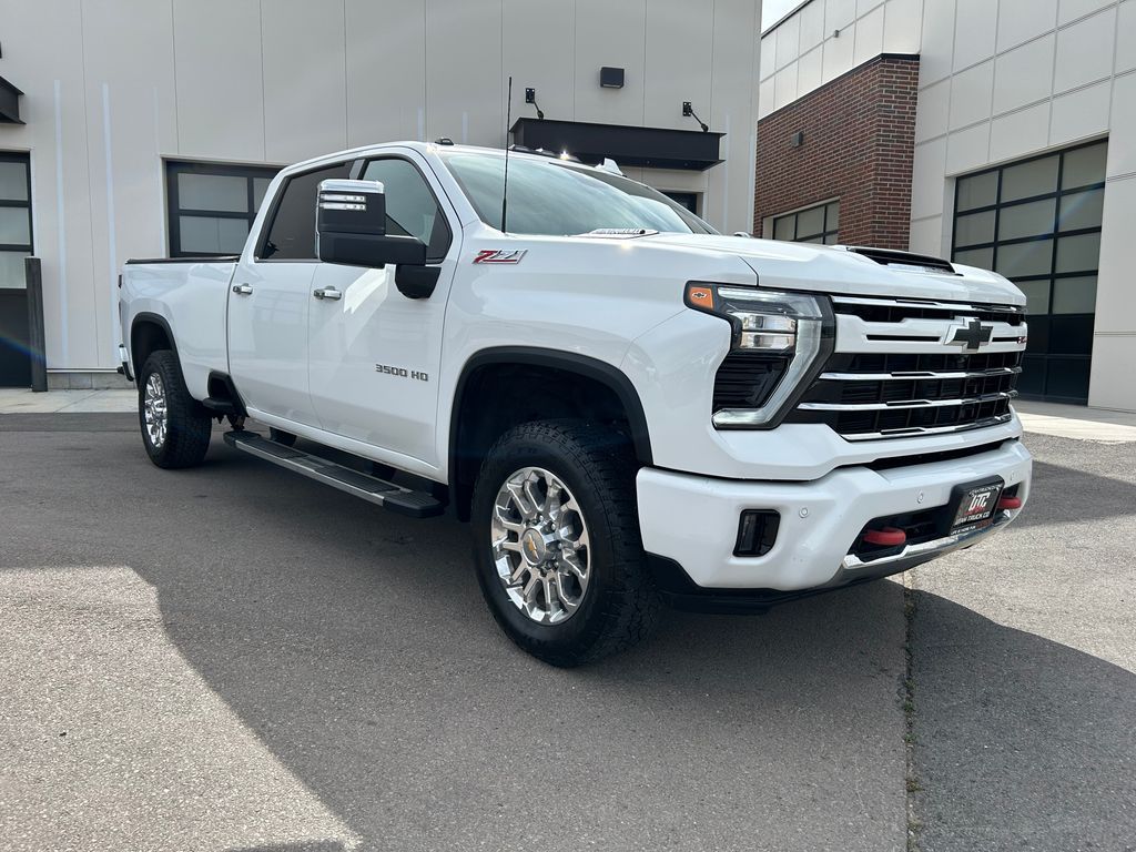 2024 Chevrolet Silverado 3500HD LTZ