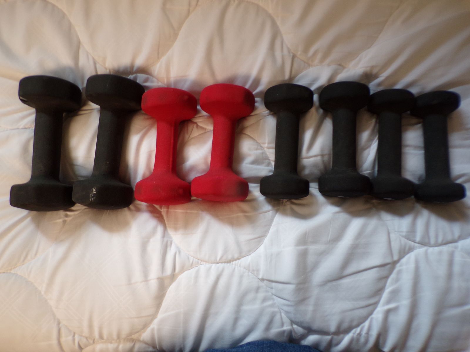 8 Hand Weights :: 4 Increments :: Good+ Conditions
