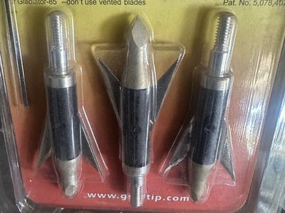 Gold tip gladiator broadhead expanding
